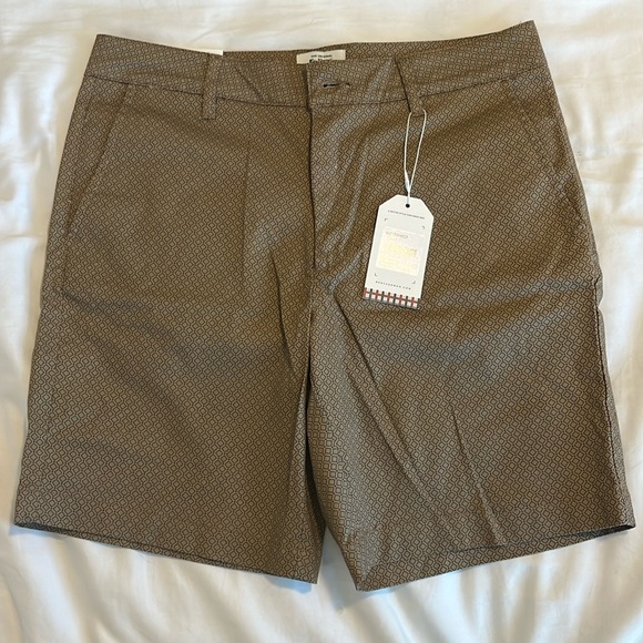 Ben Sherman Other - NWT - Ben Sherman brown and black pattern regular fit shorts